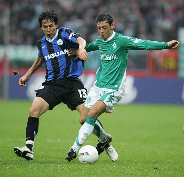 样对抗激烈 样对抗激烈