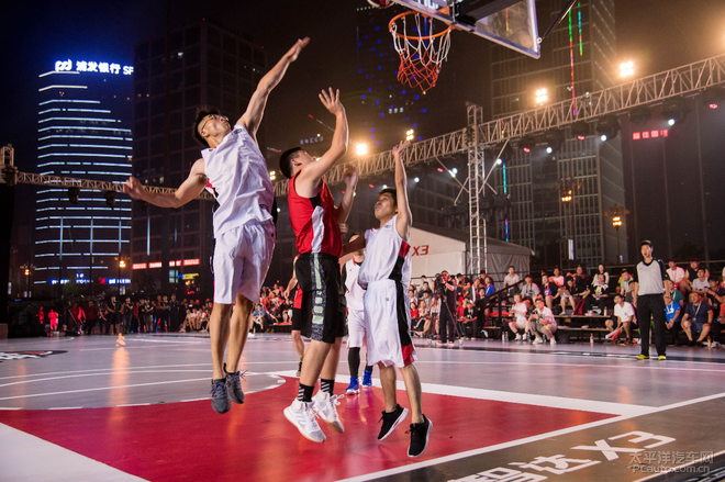 蓝黑军团多 蓝黑军团多